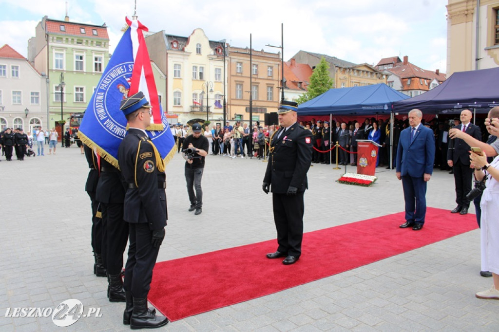 Dzień Strażaka połączony z wręczeniem sztandaru
