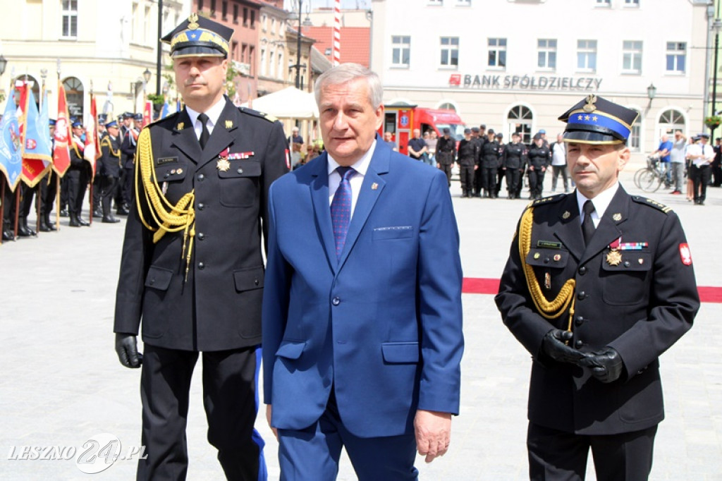 Dzień Strażaka połączony z wręczeniem sztandaru