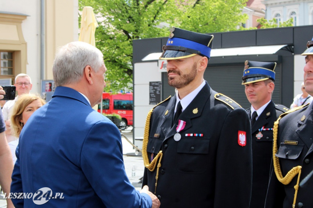 Dzień Strażaka połączony z wręczeniem sztandaru