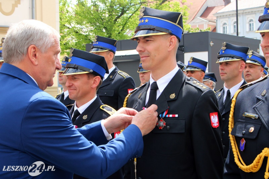 Dzień Strażaka połączony z wręczeniem sztandaru