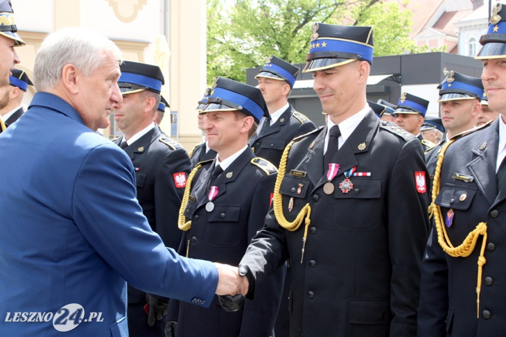 Dzień Strażaka połączony z wręczeniem sztandaru