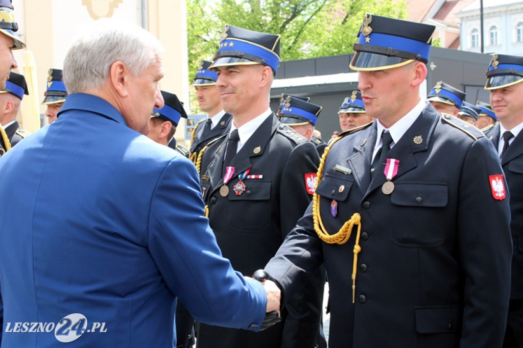 Dzień Strażaka połączony z wręczeniem sztandaru