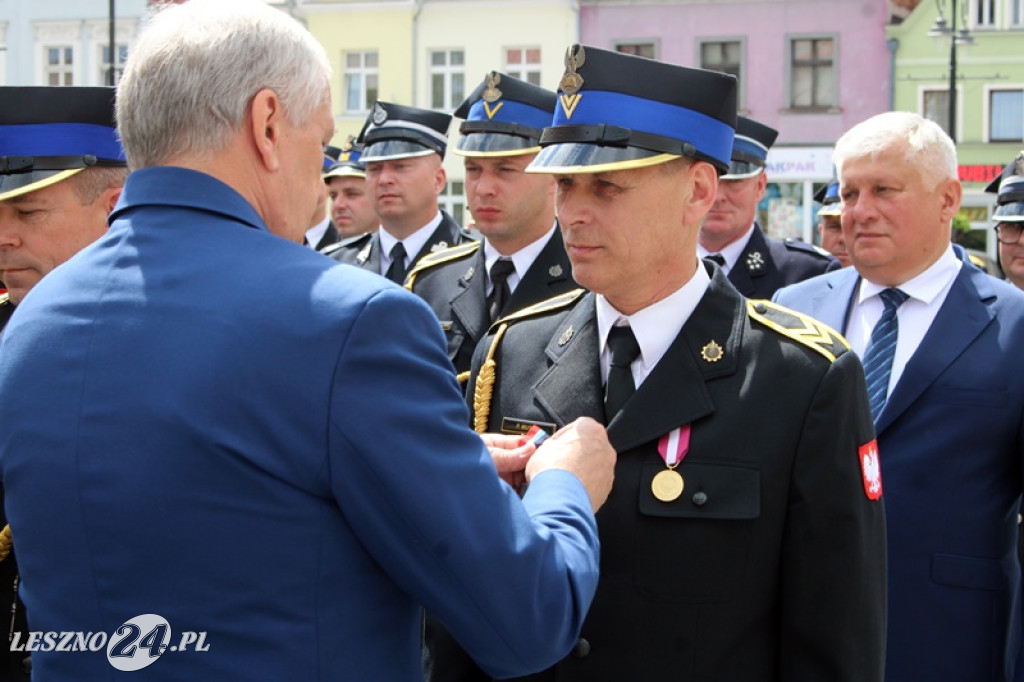 Dzień Strażaka połączony z wręczeniem sztandaru
