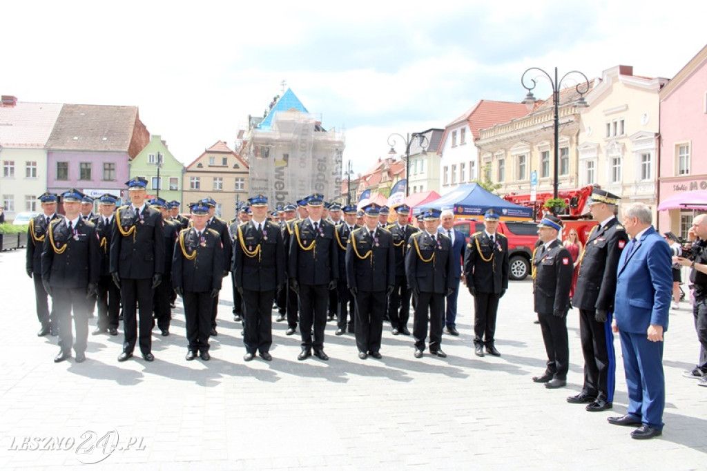 Dzień Strażaka połączony z wręczeniem sztandaru