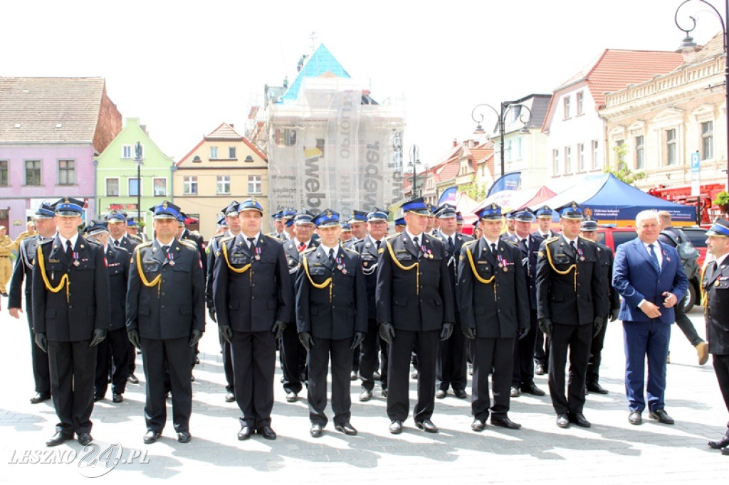 Dzień Strażaka połączony z wręczeniem sztandaru