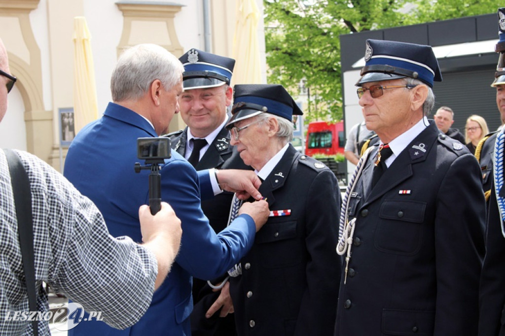 Dzień Strażaka połączony z wręczeniem sztandaru