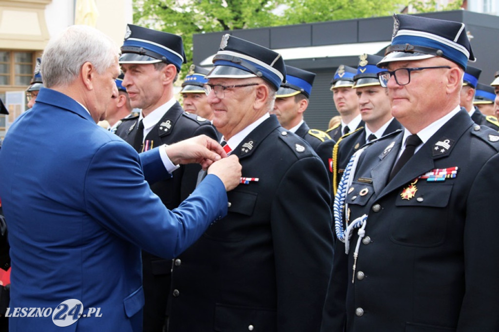 Dzień Strażaka połączony z wręczeniem sztandaru