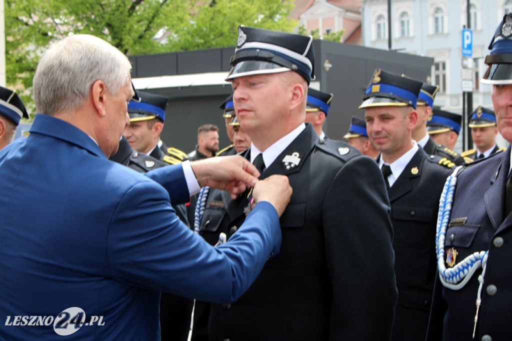 Dzień Strażaka połączony z wręczeniem sztandaru