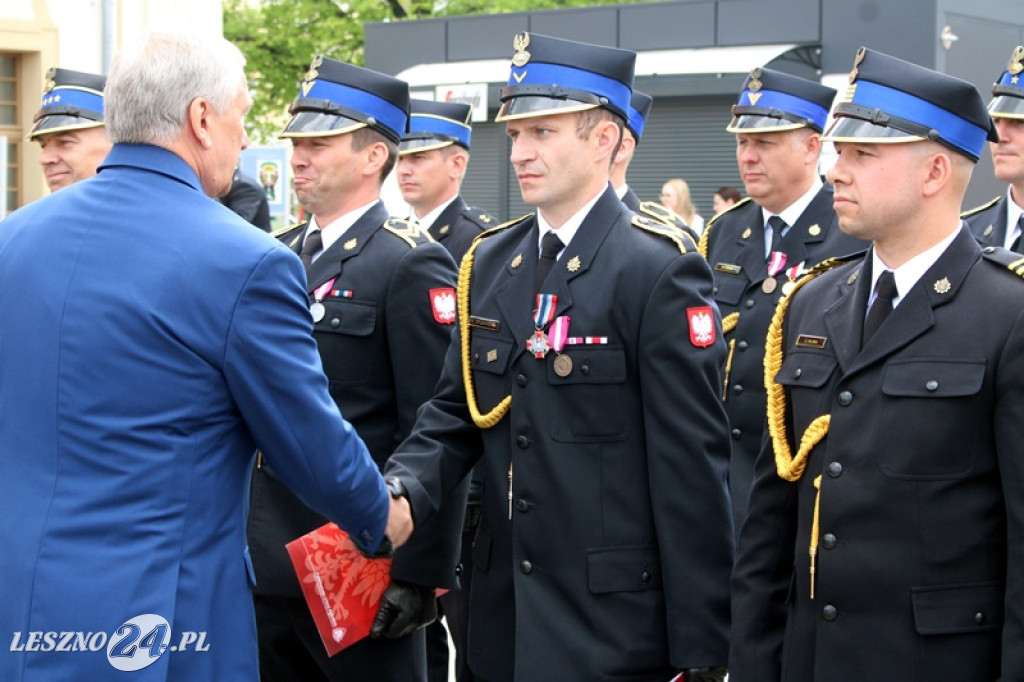 Dzień Strażaka połączony z wręczeniem sztandaru