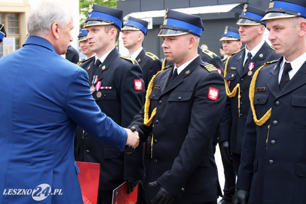 Dzień Strażaka połączony z wręczeniem sztandaru