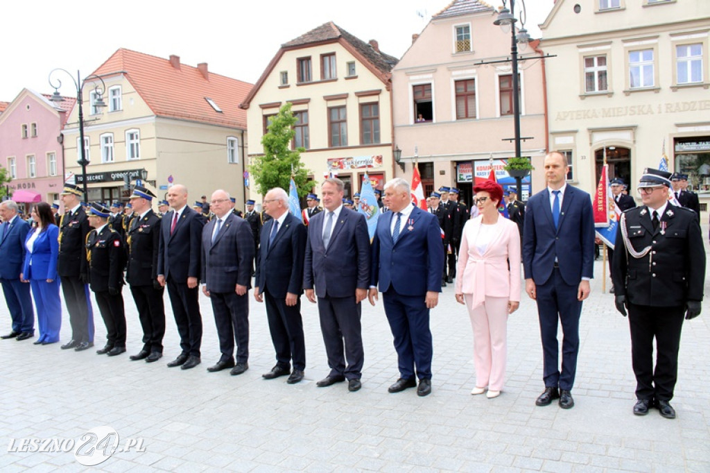 Dzień Strażaka połączony z wręczeniem sztandaru