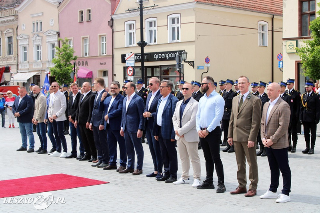 Dzień Strażaka połączony z wręczeniem sztandaru