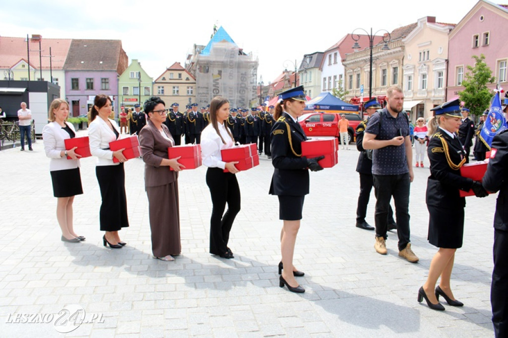 Dzień Strażaka połączony z wręczeniem sztandaru