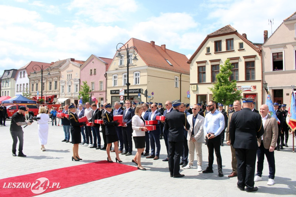 Dzień Strażaka połączony z wręczeniem sztandaru