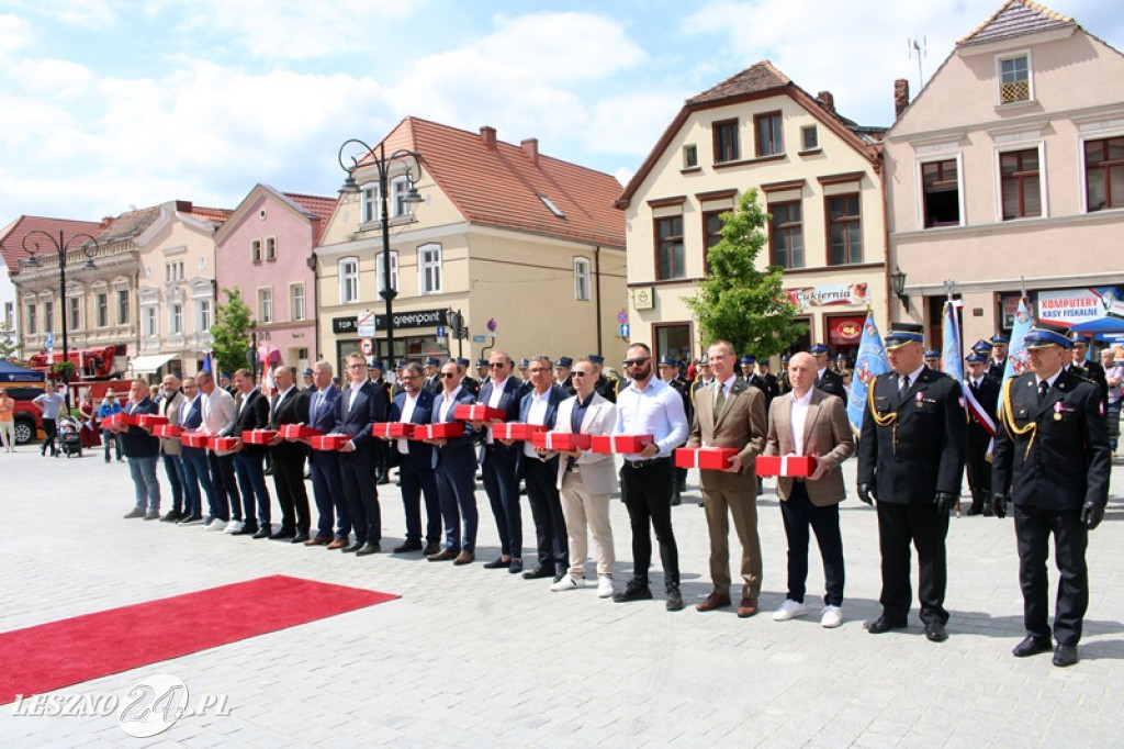 Dzień Strażaka połączony z wręczeniem sztandaru