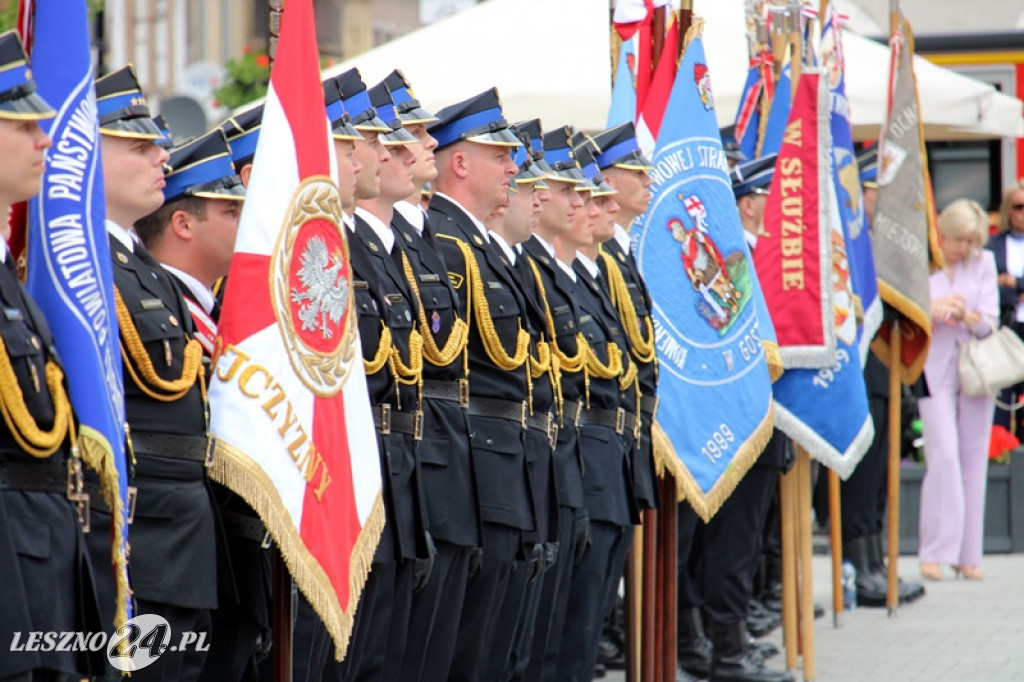 Dzień Strażaka połączony z wręczeniem sztandaru
