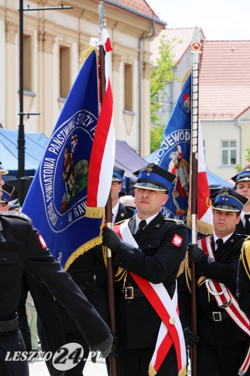 Dzień Strażaka połączony z wręczeniem sztandaru