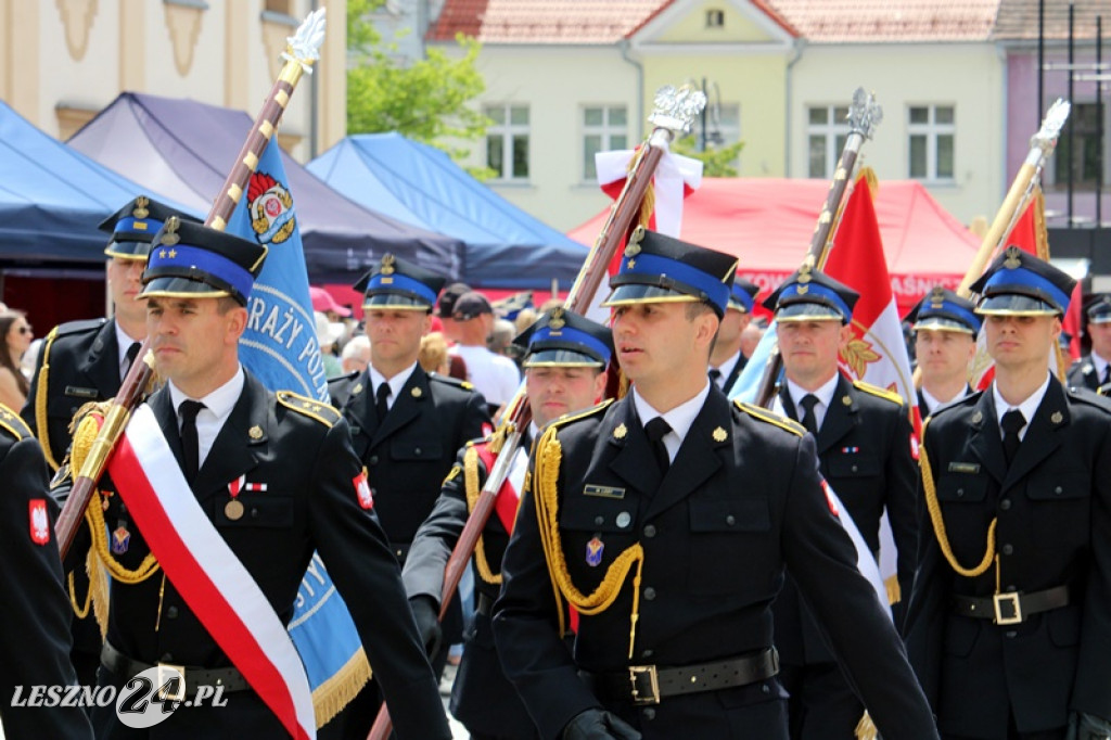 Dzień Strażaka połączony z wręczeniem sztandaru