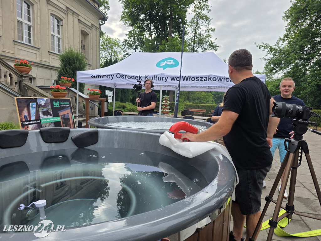 Sztafeta 24h w lodowatej wodzie we Włoszakowicach