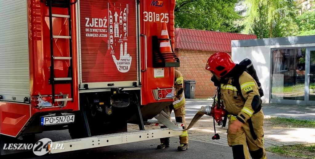 Strażacy wezwani na ulicę Sułkowskiego w Lesznie