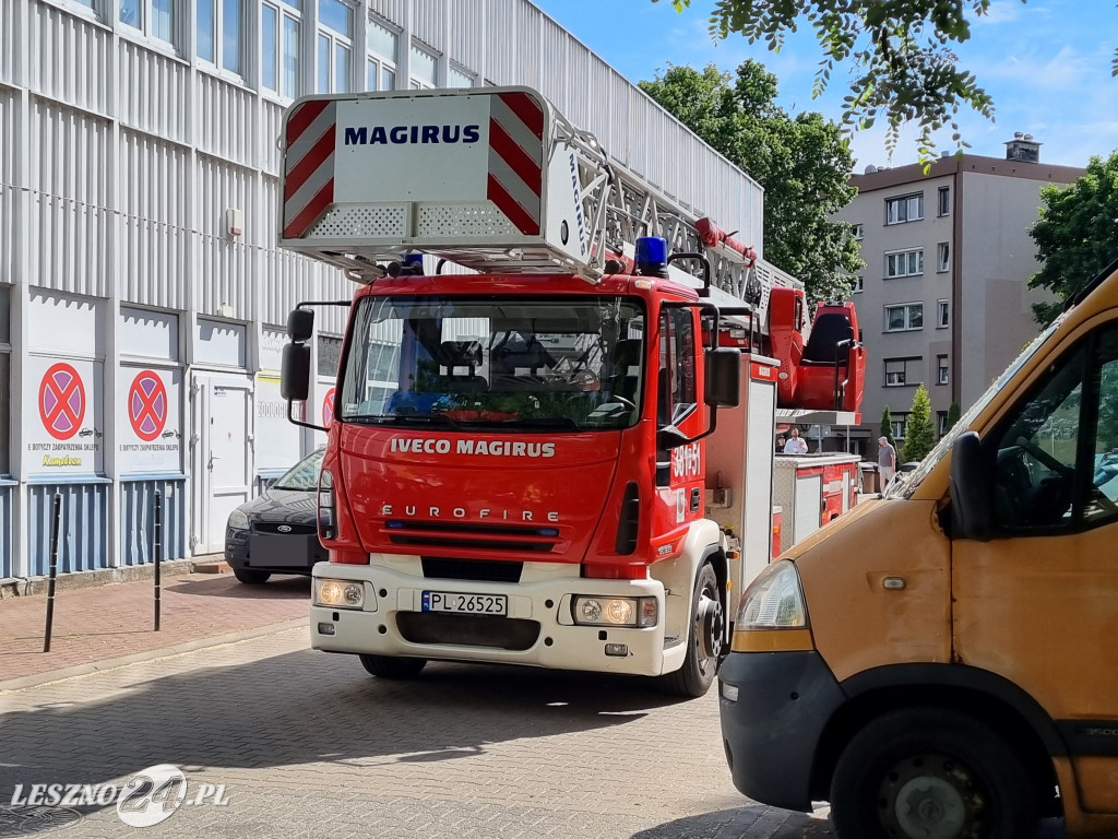 Strażacy wezwani na ulicę Sułkowskiego w Lesznie