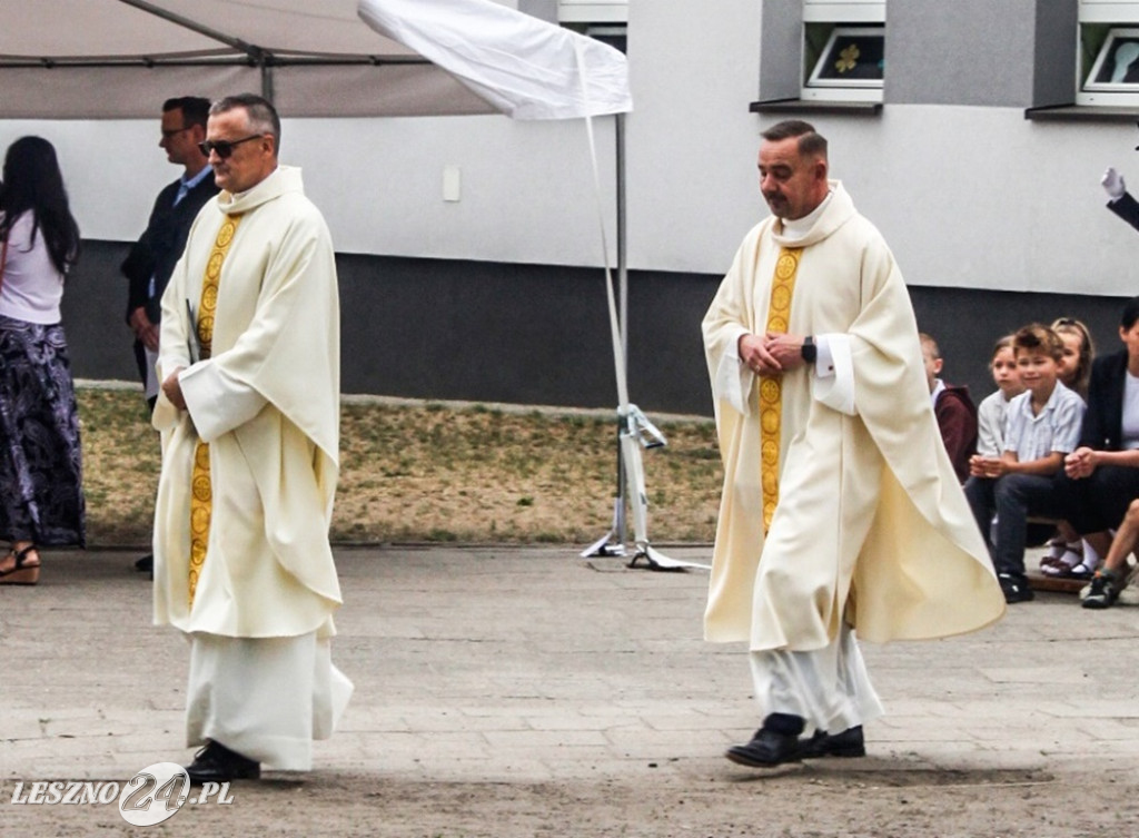 Nadania sztandaru Szkole Branżowej I Stopnia we Włoszakowicach