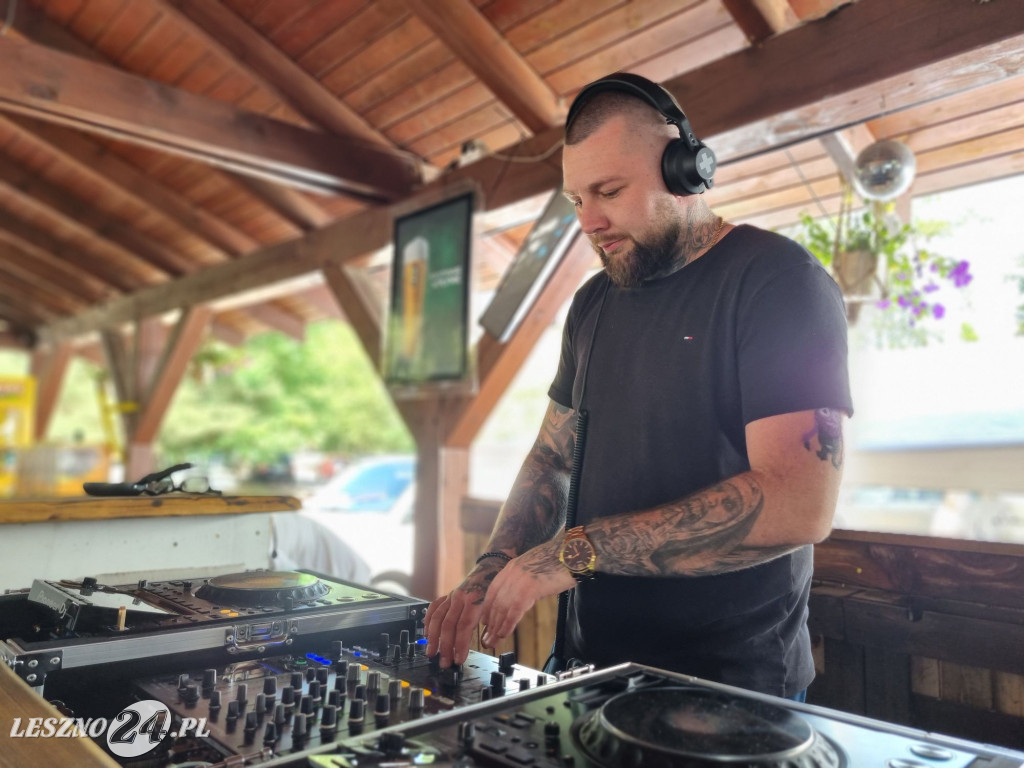 We House Music w Brennie dla Boszkowskich Kotów i Psów