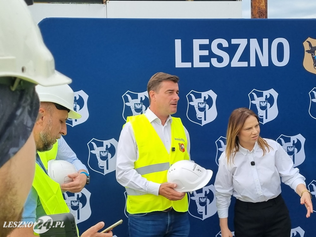 Jak zmienia się Pływalnia Akwawit w Lesznie