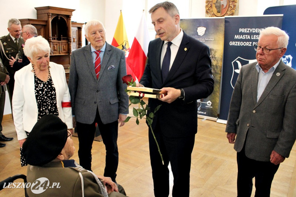 Joasia awansowana na podpułkownika