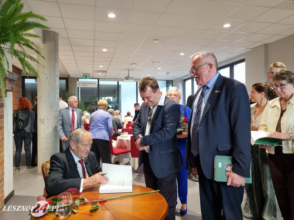 Promocja książki Życie w zachwycie o prof. Waszyńskim