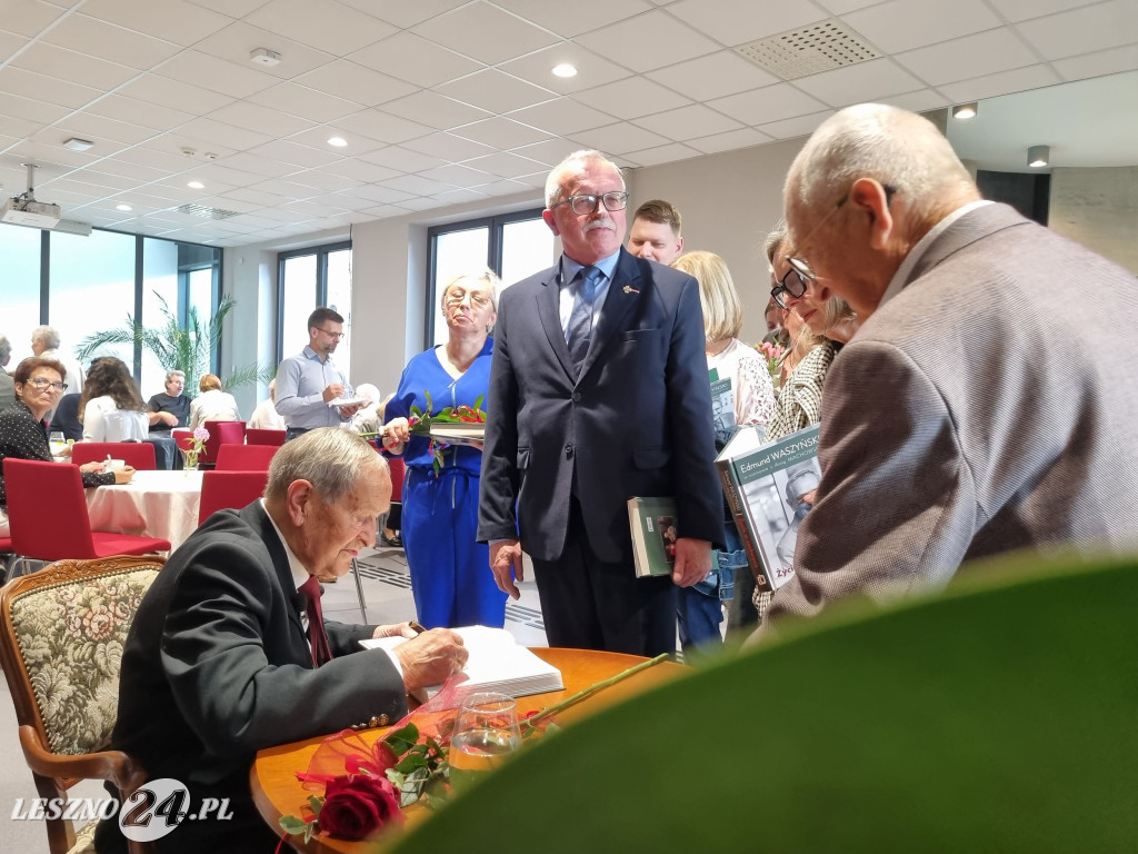 Promocja książki Życie w zachwycie o prof. Waszyńskim