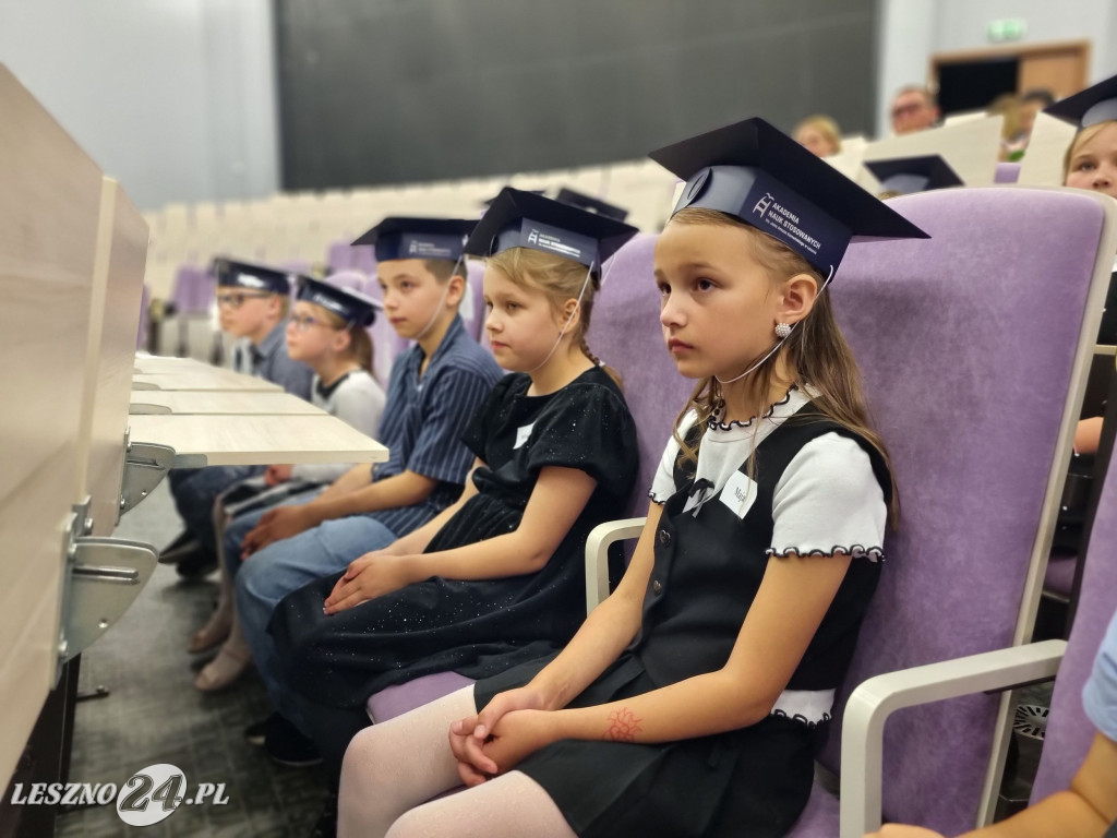 Zakończenie roku Akademii Dziecięcej w ANS w Lesznie