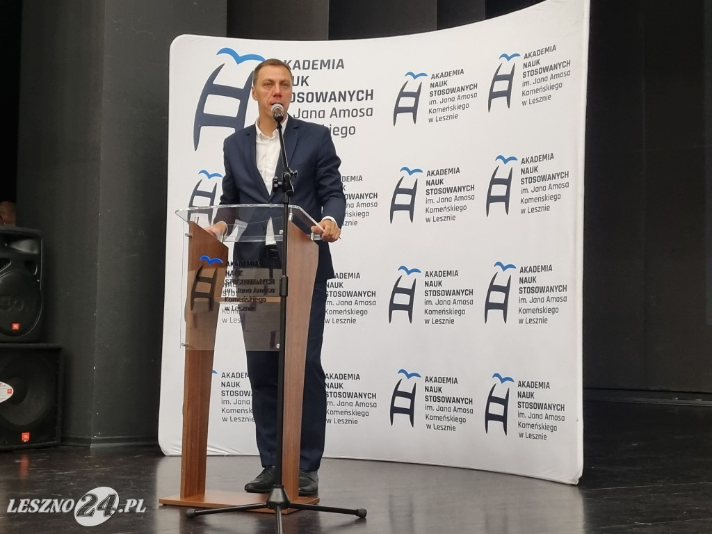 Zakończenie roku Akademii Dziecięcej w ANS w Lesznie