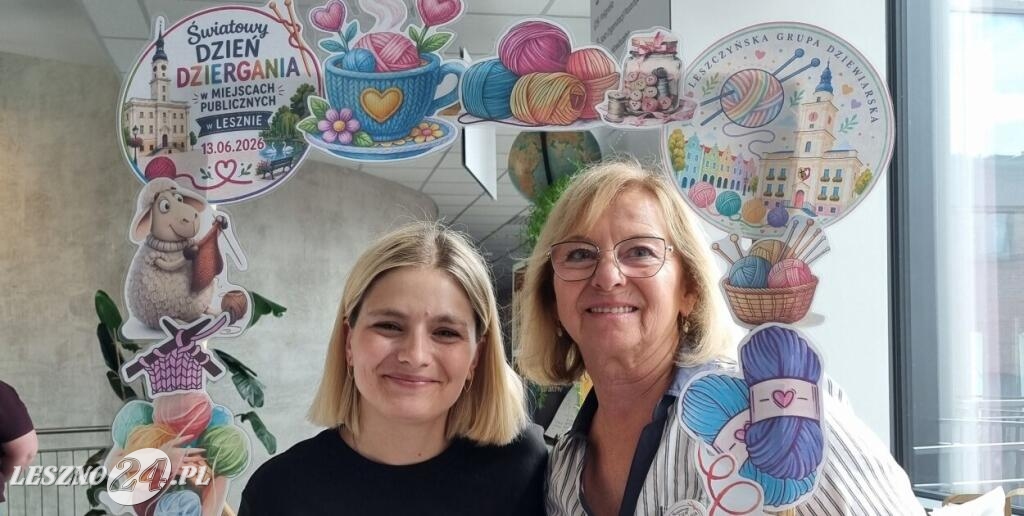 Światowy Dzień Dziergania w Miejscach Publicznych w Lesznie