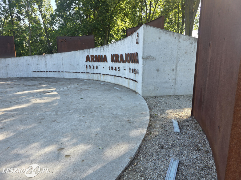 Skwer im. Marii i Lecha Kaczyńskich w Lesznie