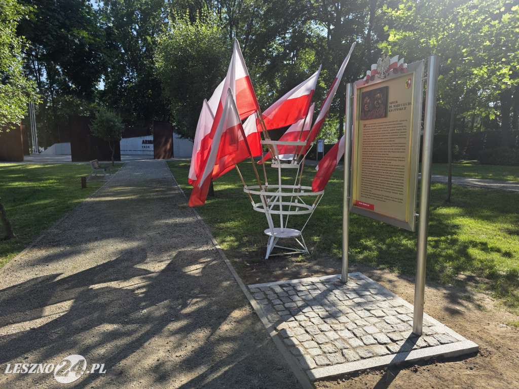 Skwer im. Marii i Lecha Kaczyńskich w Lesznie