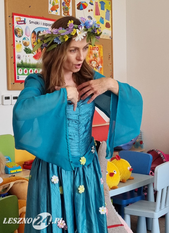 Lekcja teatralna w Przedszkolu nr 19 w Lesznie