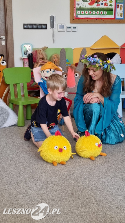 Lekcja teatralna w Przedszkolu nr 19 w Lesznie