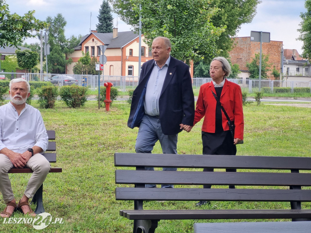 Odsłonięcie tablicy na Skwerze Marii i Lecha Kaczyńskich