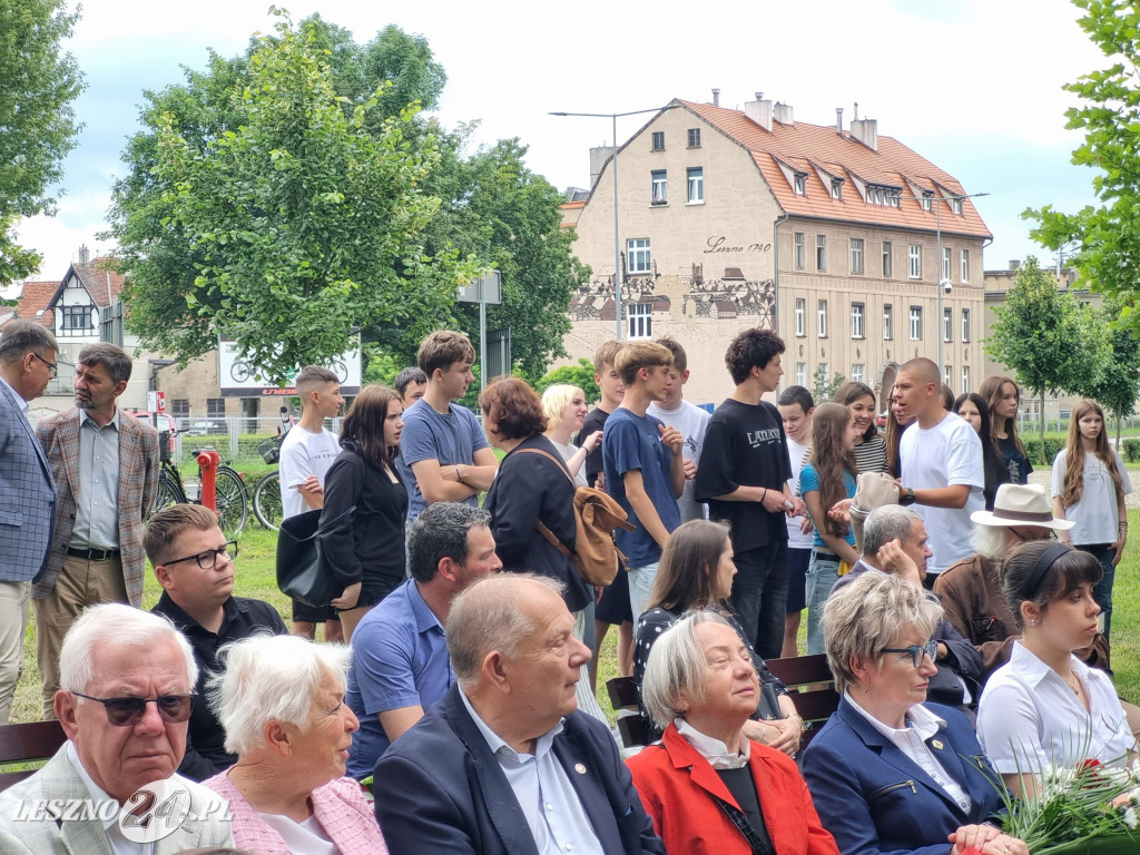 Odsłonięcie tablicy na Skwerze Marii i Lecha Kaczyńskich