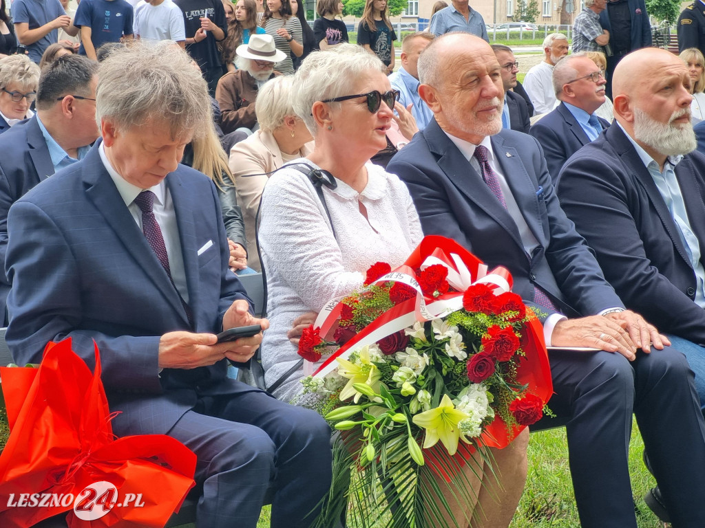Odsłonięcie tablicy na Skwerze Marii i Lecha Kaczyńskich