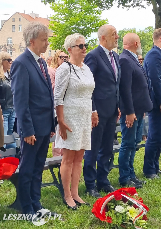 Odsłonięcie tablicy na Skwerze Marii i Lecha Kaczyńskich