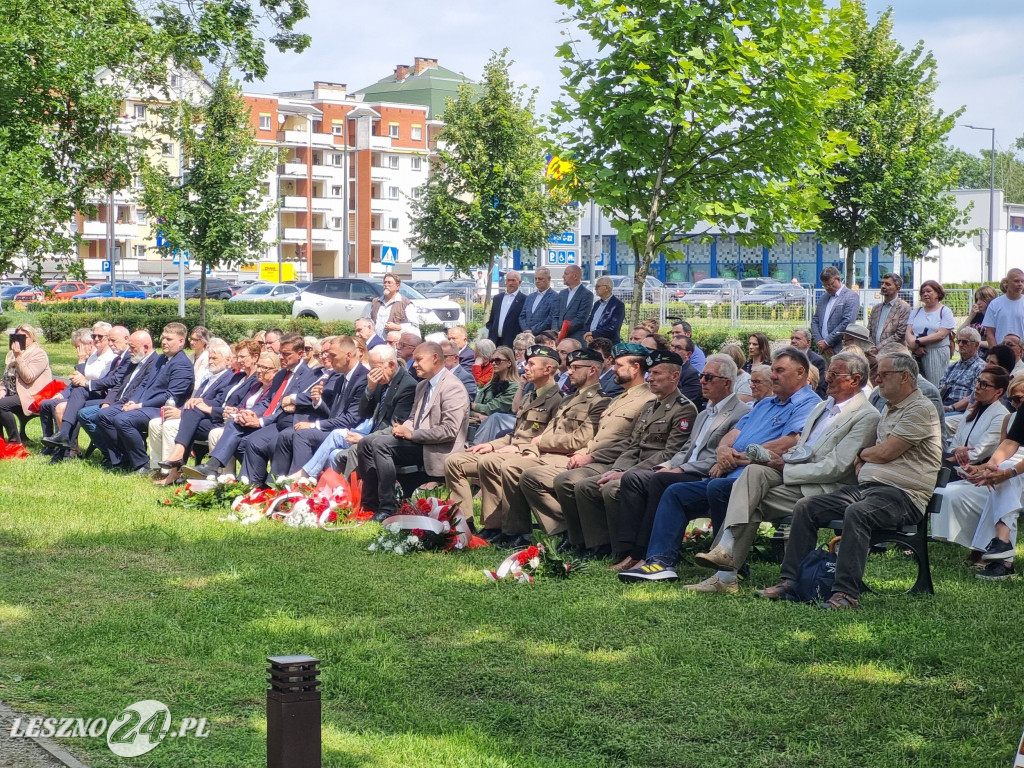 Odsłonięcie tablicy na Skwerze Marii i Lecha Kaczyńskich