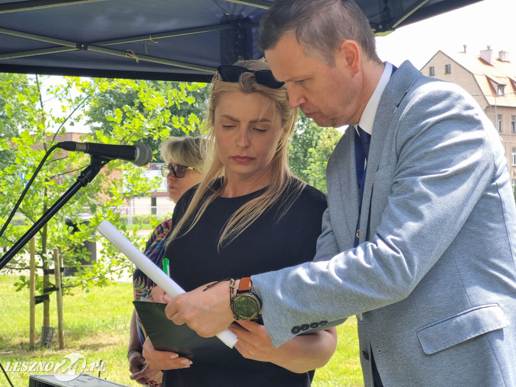 Odsłonięcie tablicy na Skwerze Marii i Lecha Kaczyńskich