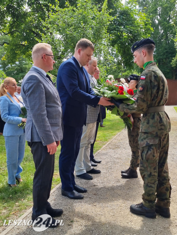 Odsłonięcie tablicy na Skwerze Marii i Lecha Kaczyńskich