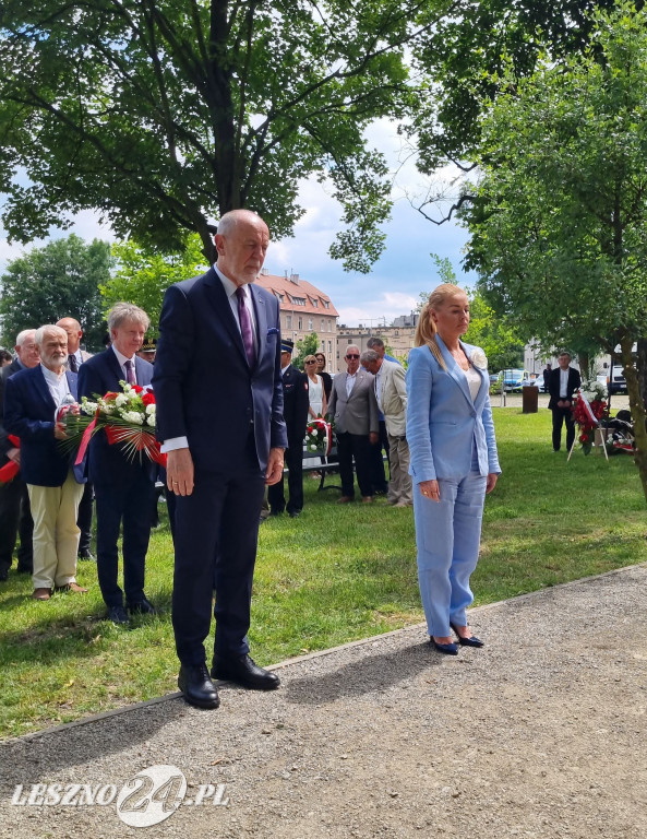 Odsłonięcie tablicy na Skwerze Marii i Lecha Kaczyńskich