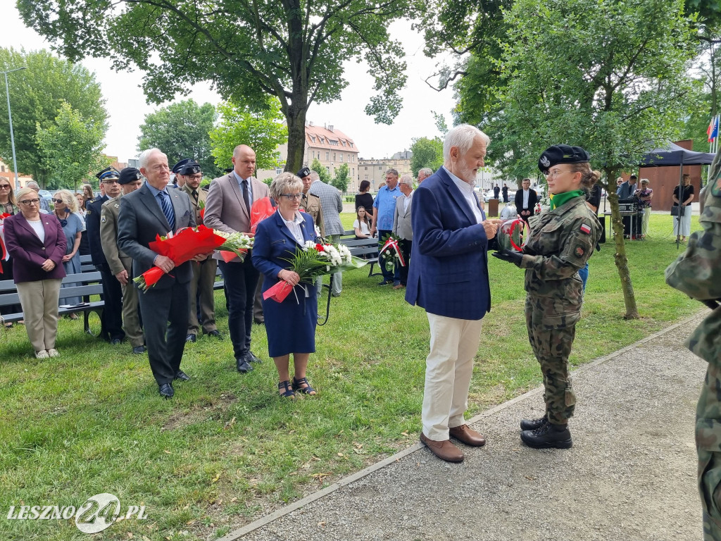 Odsłonięcie tablicy na Skwerze Marii i Lecha Kaczyńskich