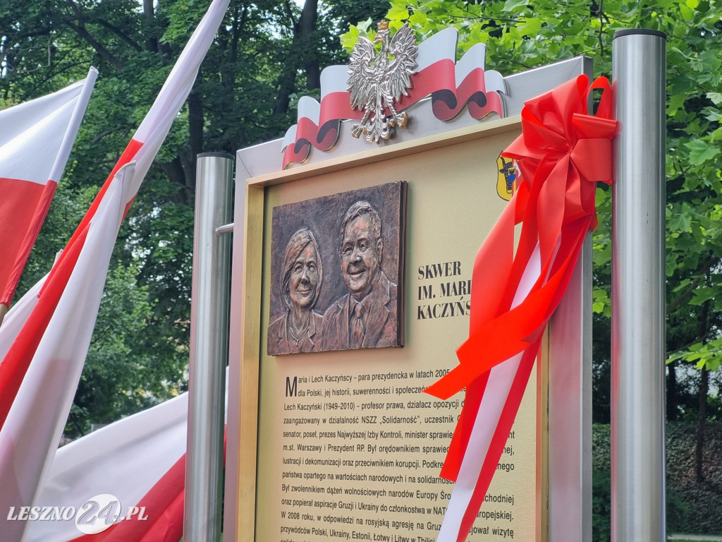 Odsłonięcie tablicy na Skwerze Marii i Lecha Kaczyńskich