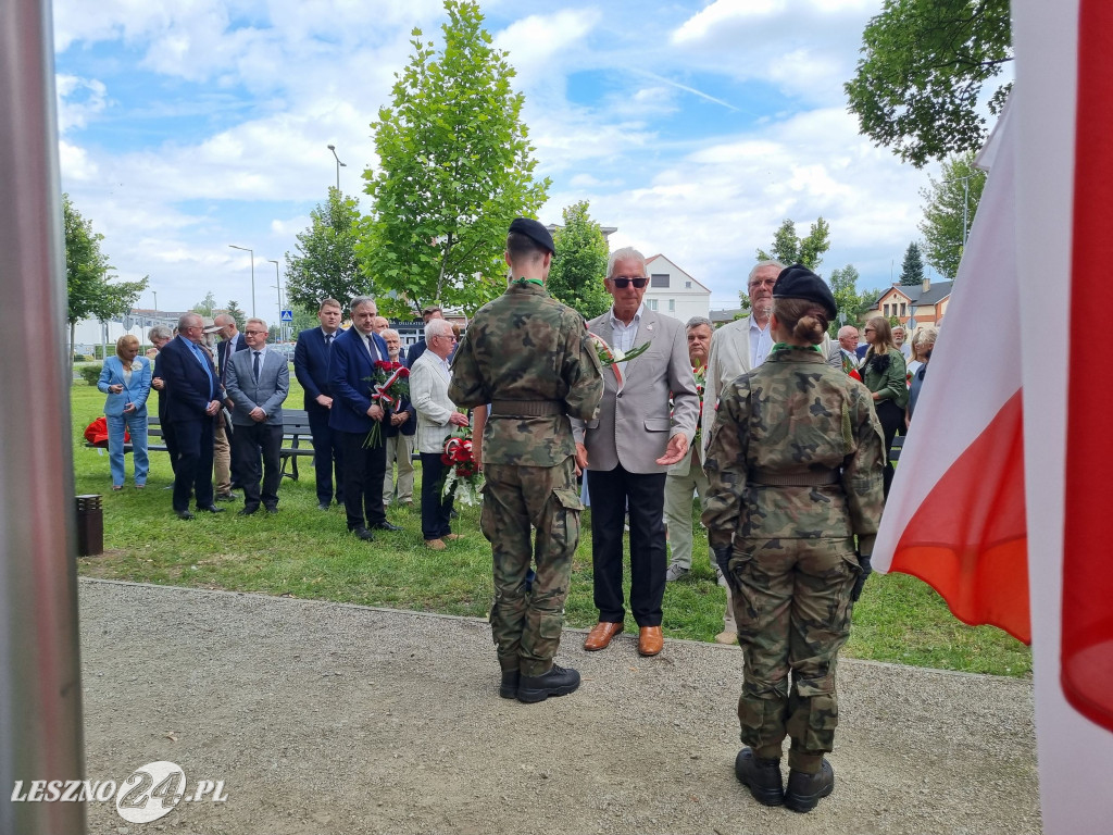 Odsłonięcie tablicy na Skwerze Marii i Lecha Kaczyńskich