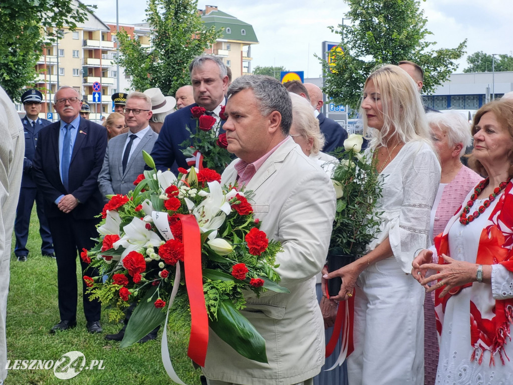 Odsłonięcie tablicy na Skwerze Marii i Lecha Kaczyńskich